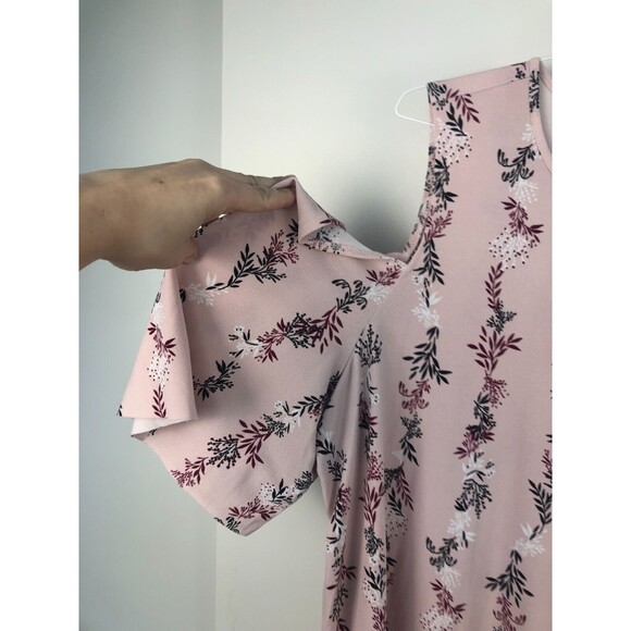 Worthington Pink Floral Cold Shoulder Short Sleeve Blouse Siz XL Raw Hem Stretch - Picture 2 of 9